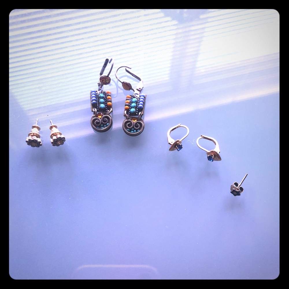 Earring set- all pieces are gold with real stones